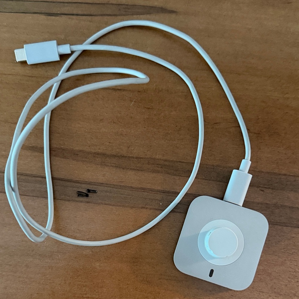 Oura Ring 4 Size 8 Charger
